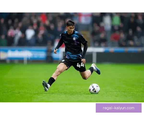 布莱克本状态回暖，球队在联赛中游表现稳定值得关注