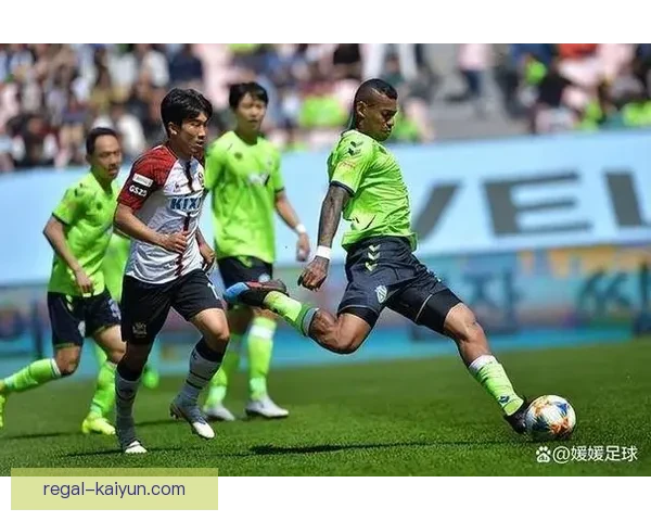 那不勒斯复兴的关键人物表现稳健，球队迎来全新竞争力提升。